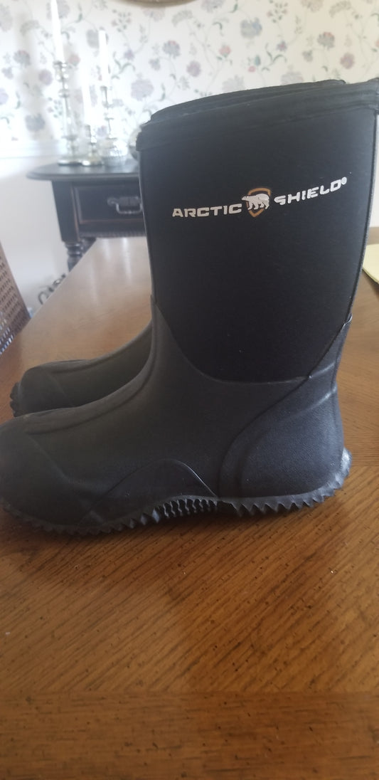 Artic Shield Youth Boots Sz Youth 5M - size Shoes - Kids 5