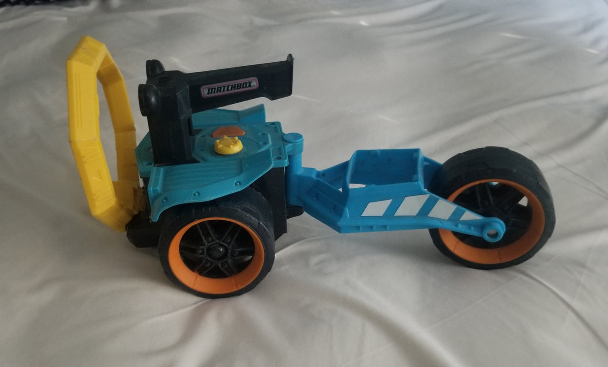 Matchbox Metal Detector Missing back bucket