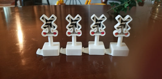 GeoTrax RR Crossing Sign Lot of 4 Ex Condition