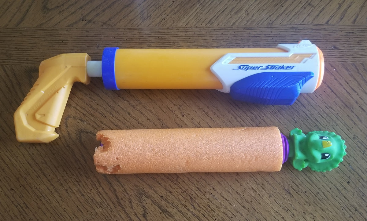 Lot of 2 Water Squirters Pre-owned