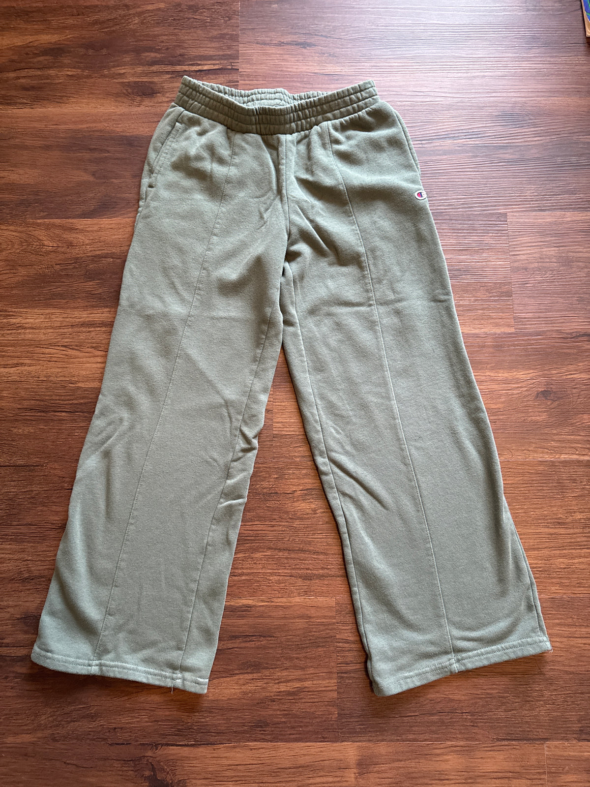 Champion wide leg pant Green - size Youth - 10 (L)