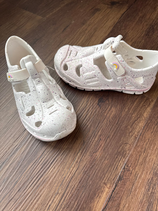 Water shoes / sandals - size Shoes - Toddler 11