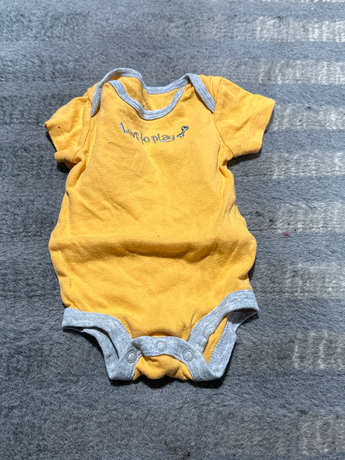 Orange onesie - size Month - 0-3 / 3M