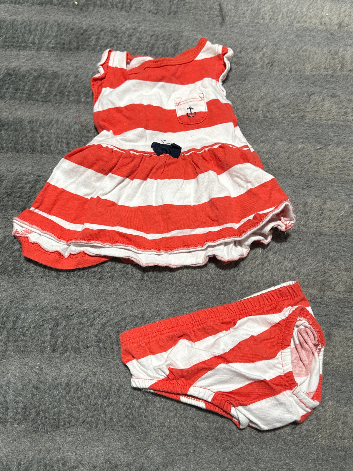 Red anchor dress w/ Bottoms - size Month - Newborn