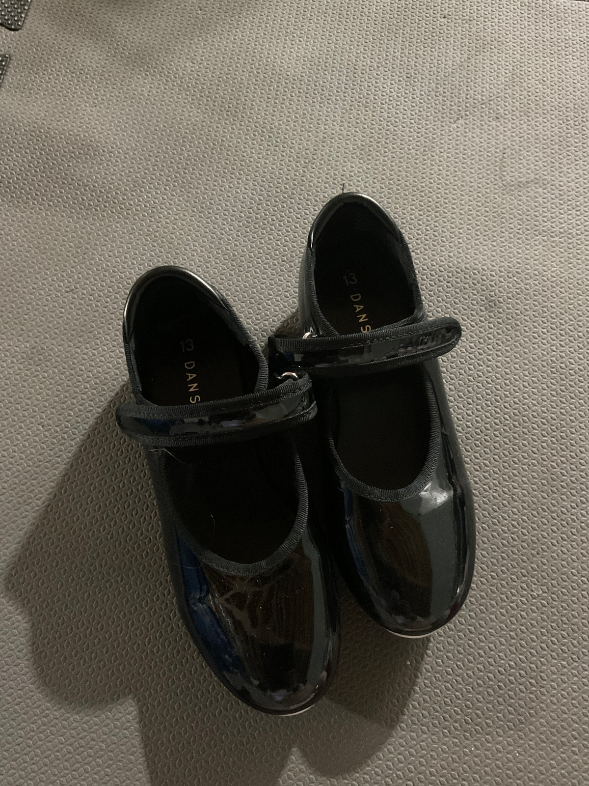 Dance black tap shoes - size Shoes - Kids 13