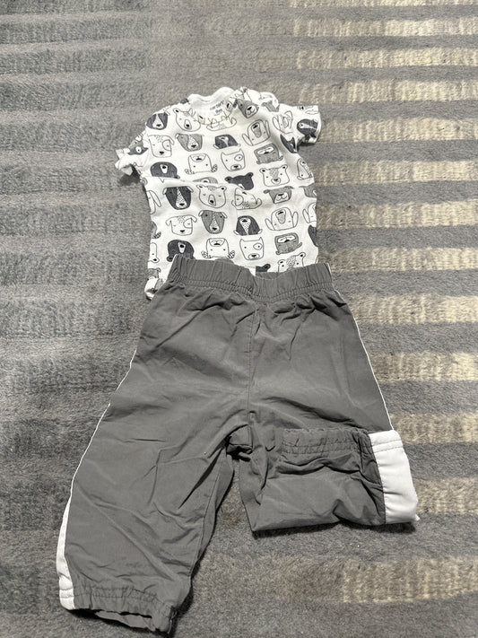 Dog onesie w/ grey pants - size Month - 6-9 / 9M