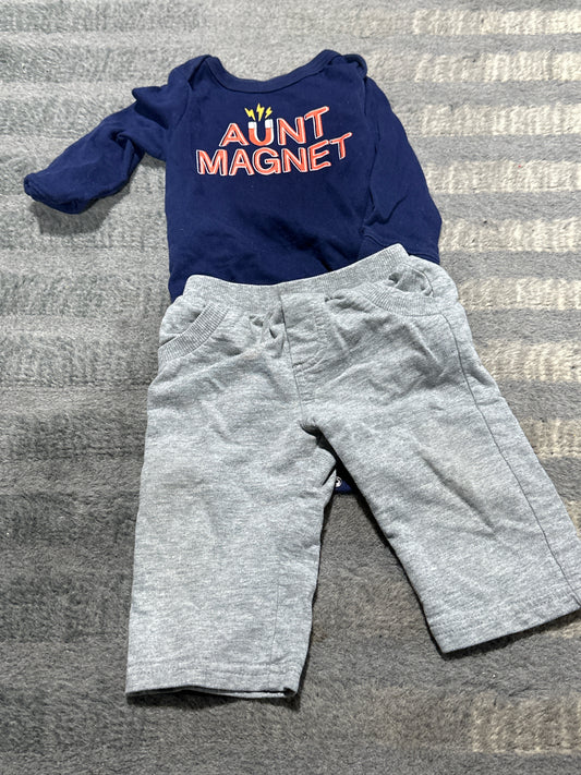 Aunt magnet long sleeve onesie w/ grey pants - size Month - 6-9 / 9M