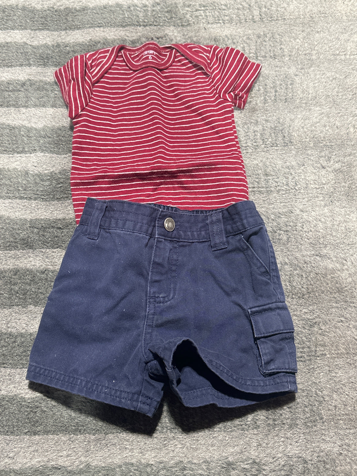 Red white blue outfit - size Month - 3-6 / 6M