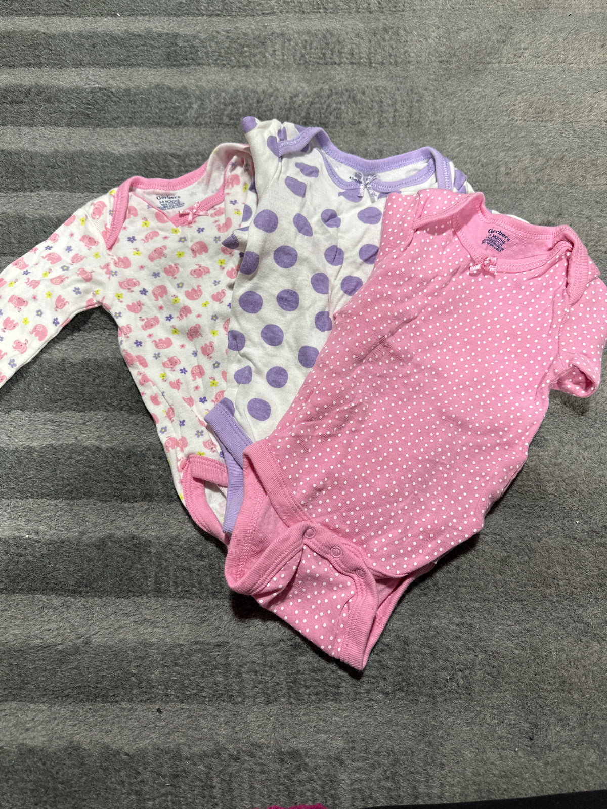 3 piece gerber Long sleeve onesies - size Month - 3-6 / 6M