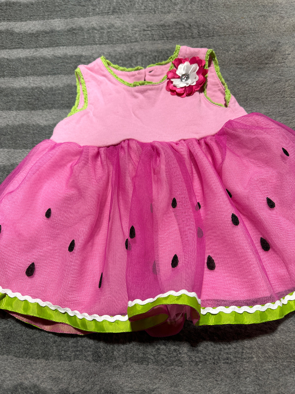Watermelon dress - size Month - 12-18 / 18M