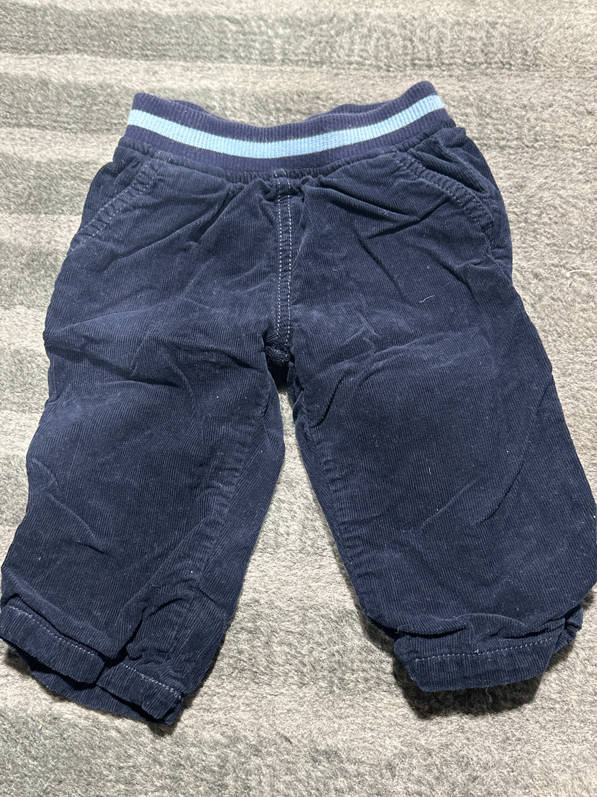 Navy blue pants - size Month - 6-12