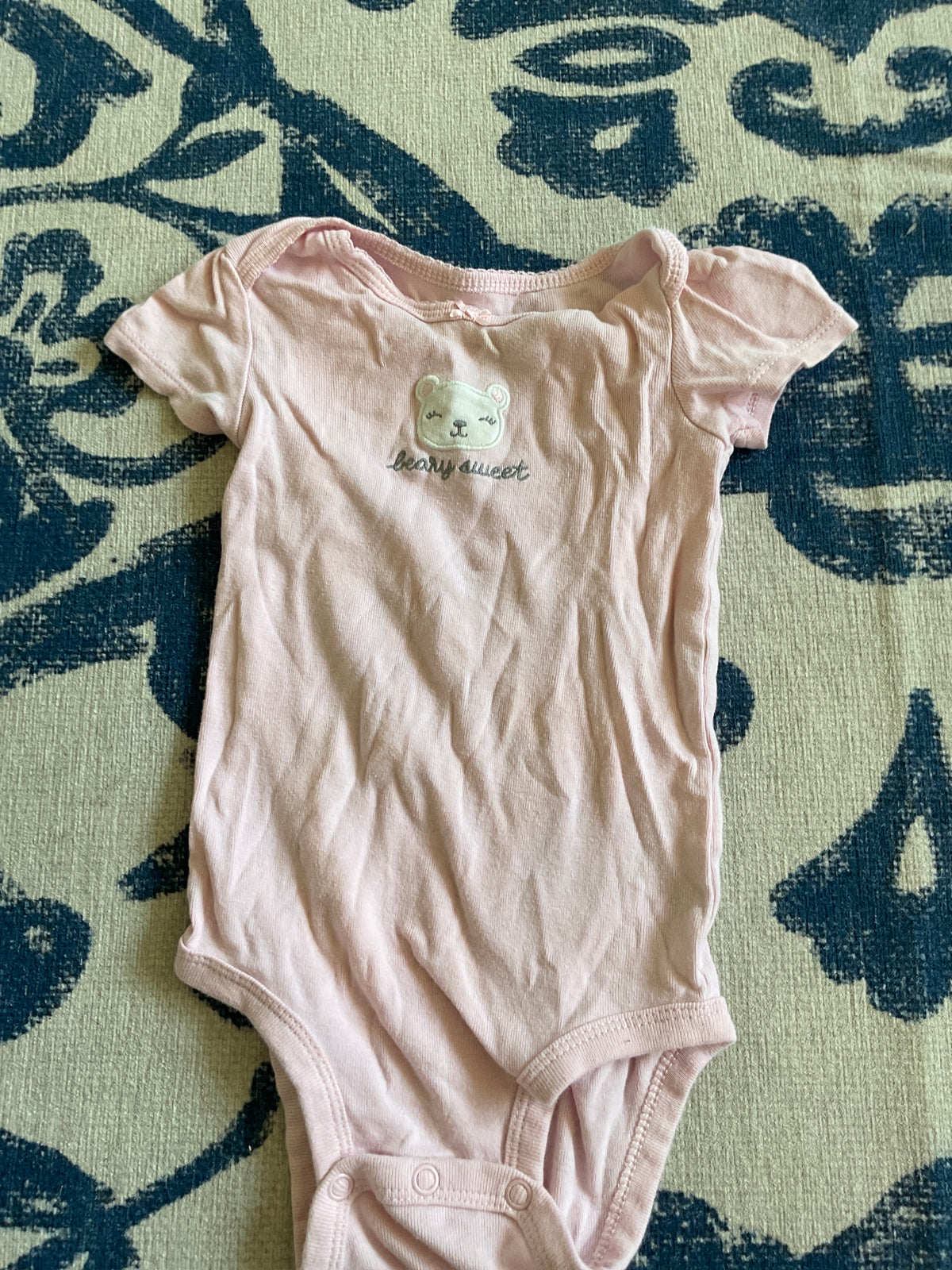 9M short sleeve pink Onesie - size Month - 6-9 / 9M