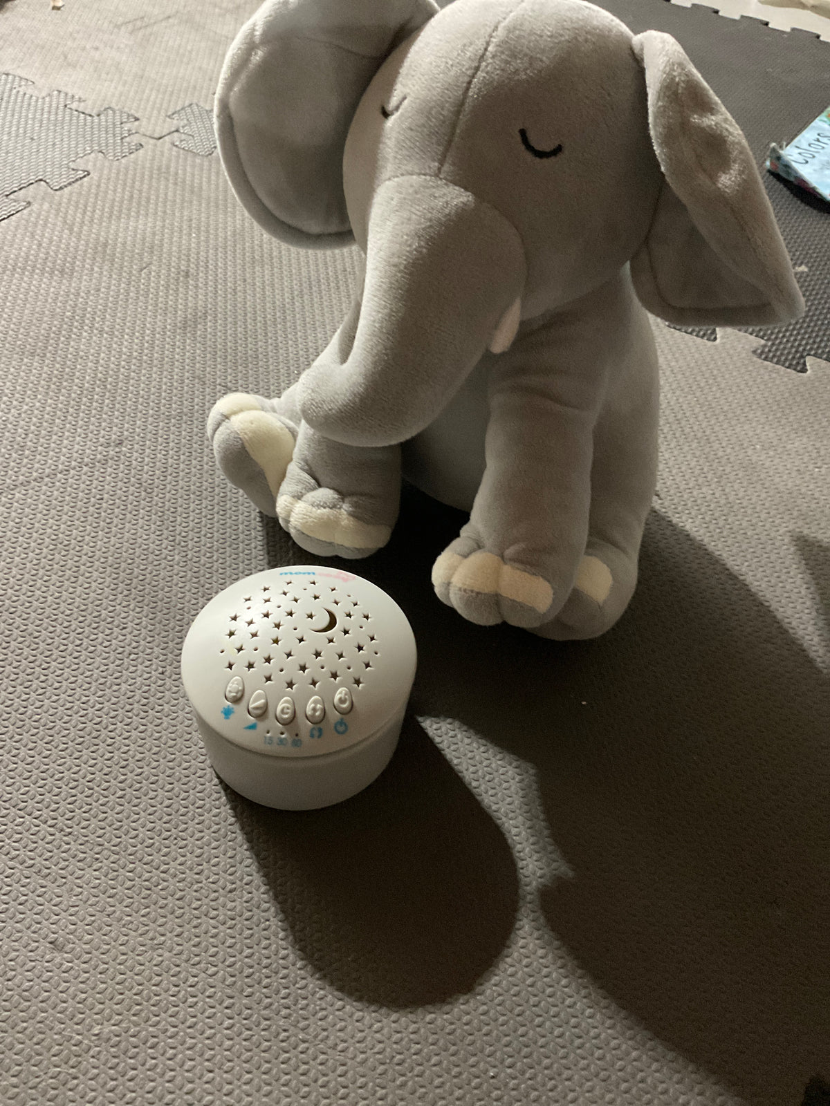 Momcozy elephant baby Soother