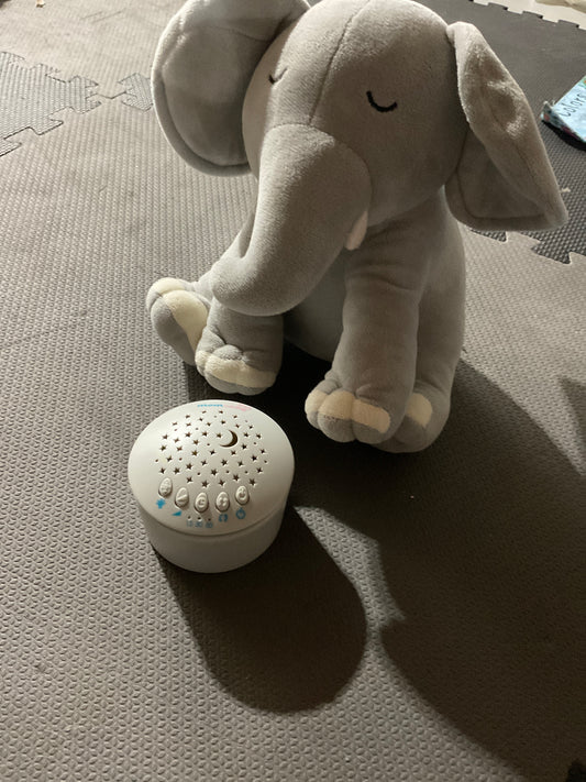 Momcozy elephant baby Soother