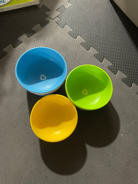 3 suction bowls