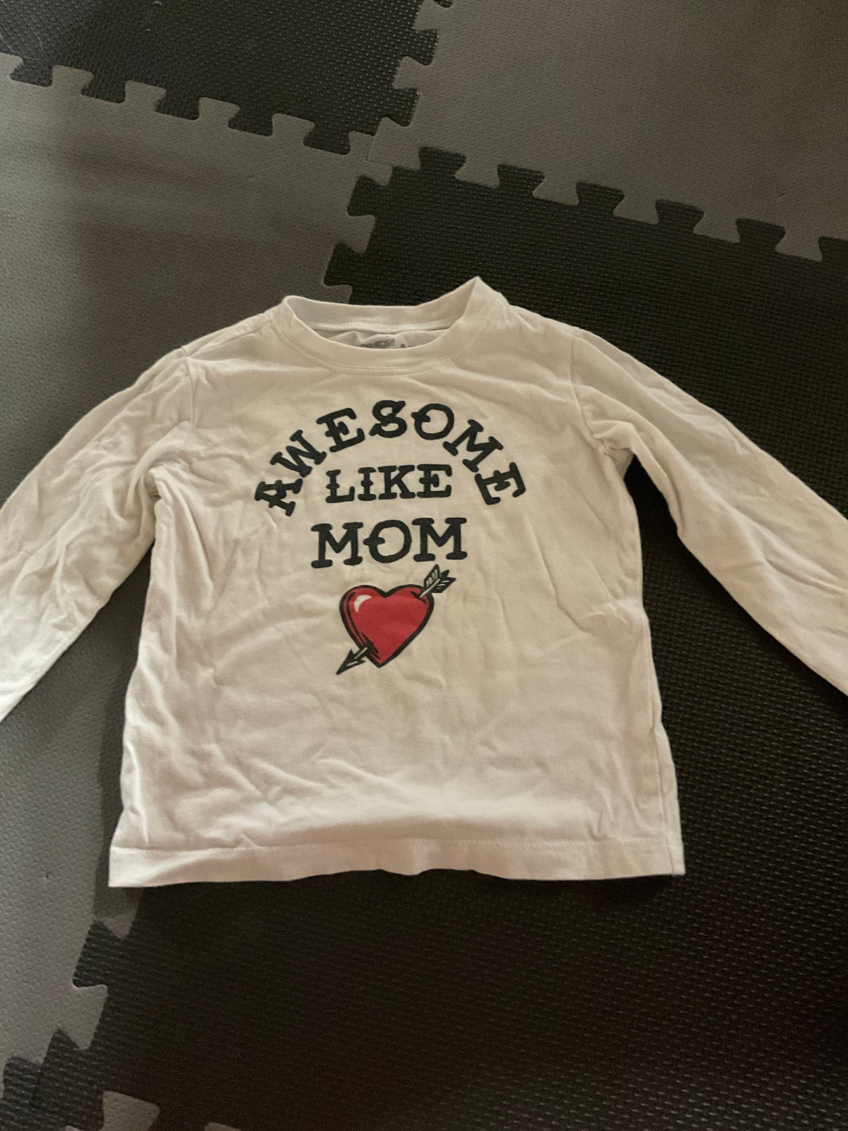 Long sleeve awesome like Mom shirt - size Month - 18-24 / 24M