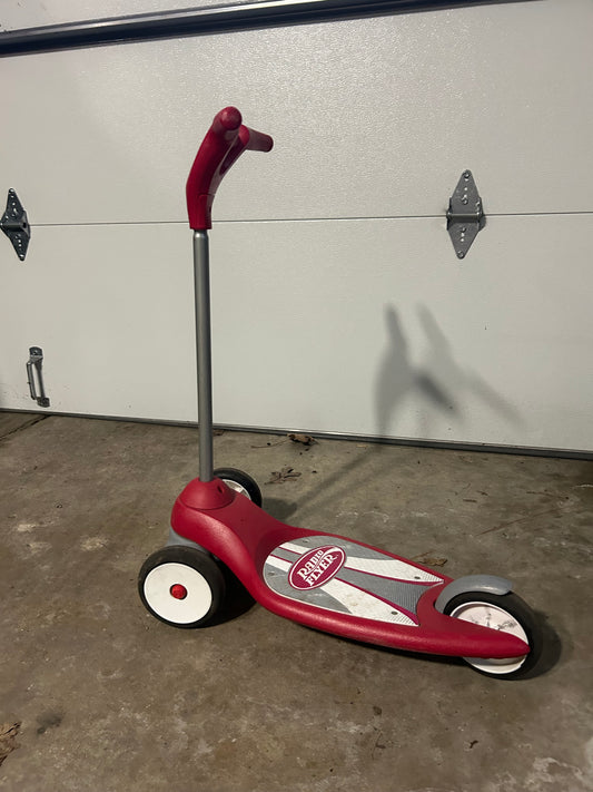 Radio Flyer scooter Geared for toddlers