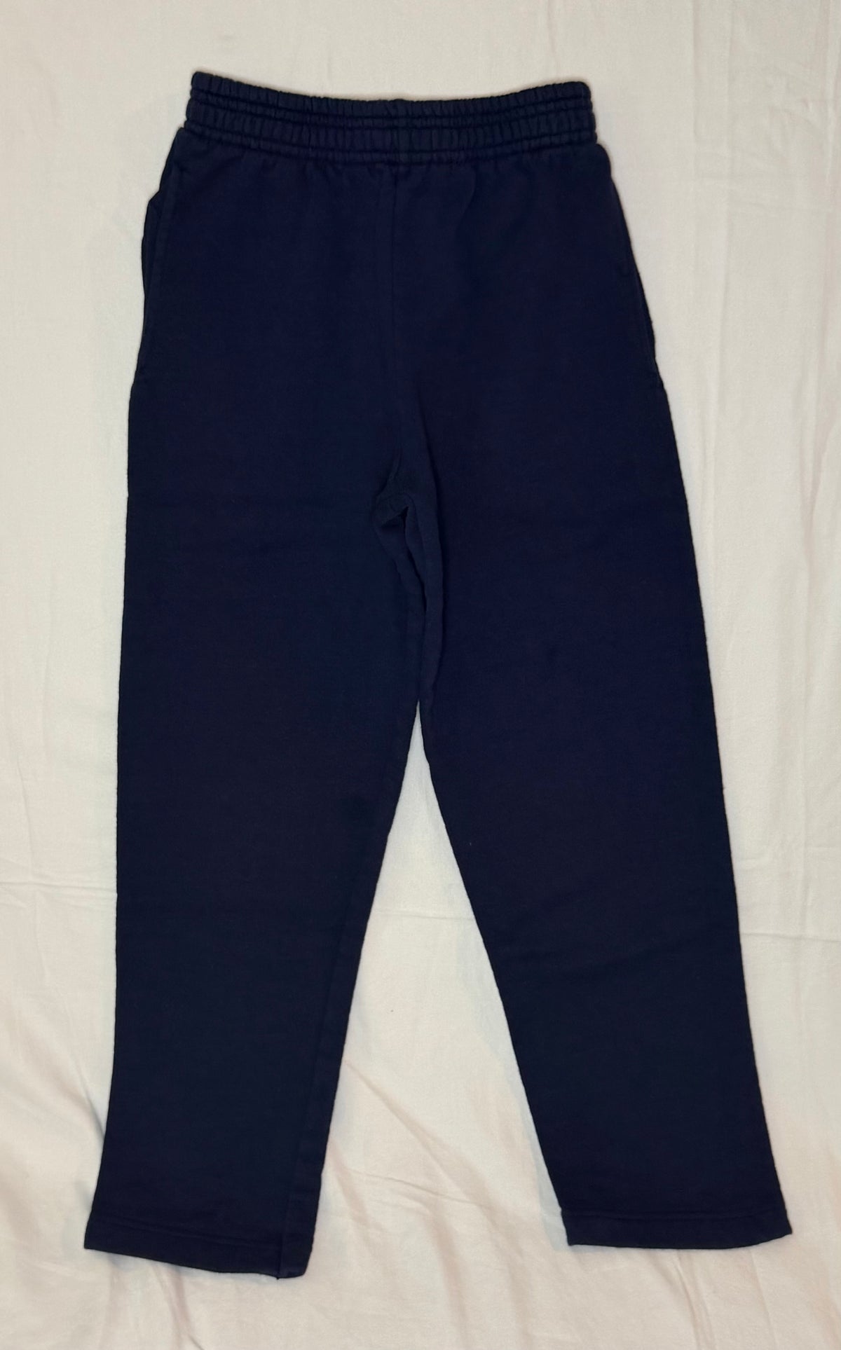 Hanes navy blue sweatpants - size Youth - 8 (M)