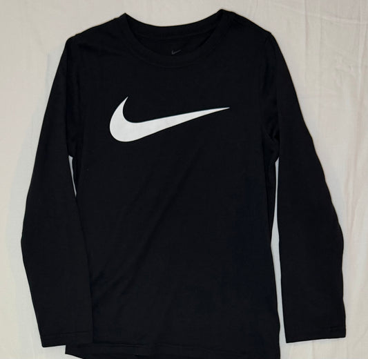 Nike black dri fit long sleeve. EUC. - size Youth - 7 (S)