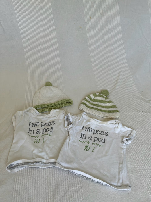 Pea 1/Pea 2 Tees & Hats Twin Set, 0-3M, EUC - size Month - 0-3 / 3M