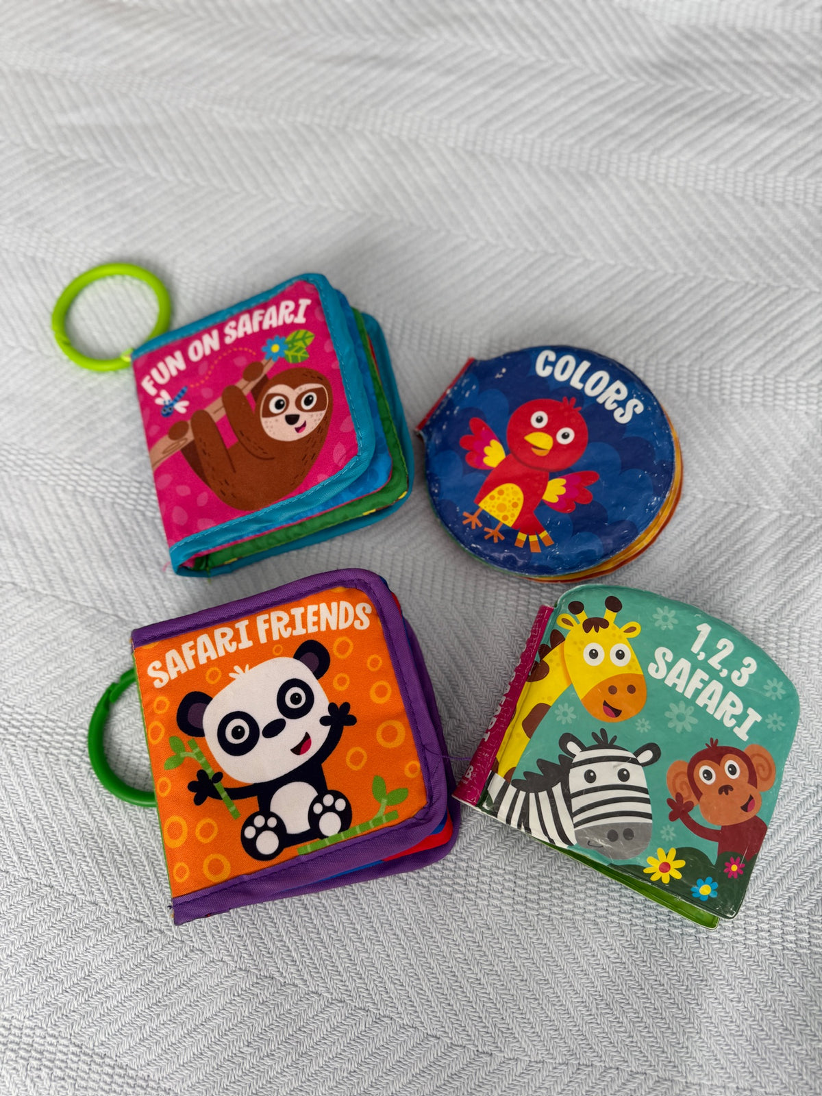 4 Safari Baby Books GUC Soft Sensory Baby Books