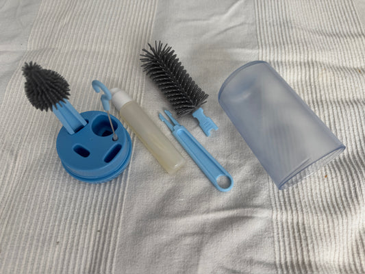 Bottle Brush Set VGUC, Travel Case