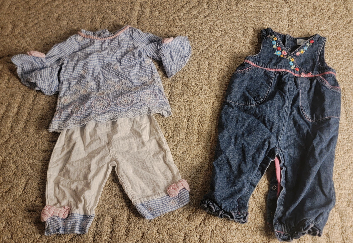 EUC 2 Outfit Lot 12m - size Month - 9-12 / 12M