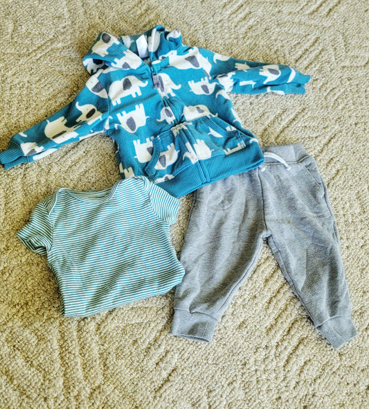 EUC Carters 6m Elephant Fleece Zip Set - size Month - 6-9 / 9M