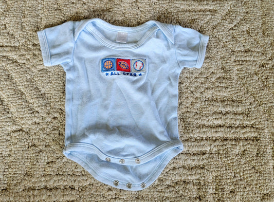 GUC Baby Gear 3-6m Blue Sport Onesie - size Month - 3-6 / 6M