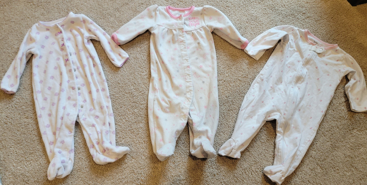 VGUC Various 6m LS Onesie 3 Piece Lot - size Month - 3-6 / 6M