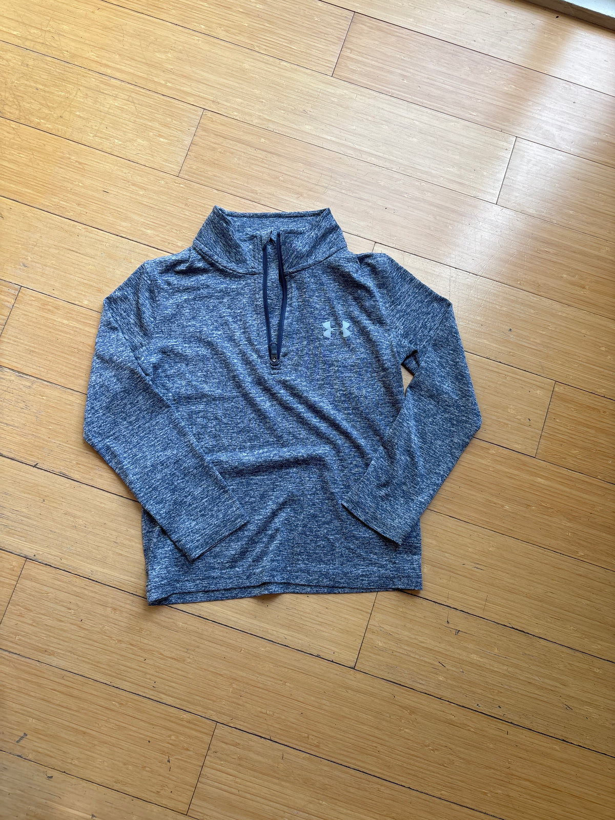 Boys long sleeve EUC Under Armour - size Toddler - 5T