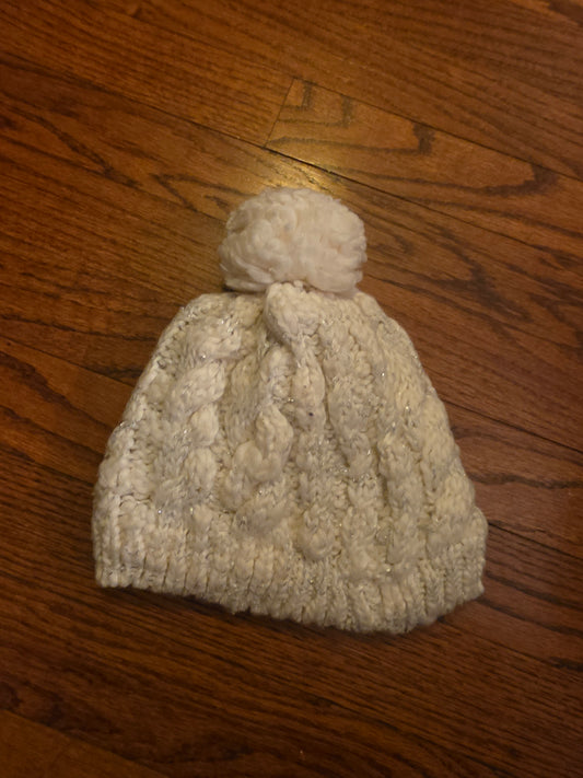 White sparkle knit with white palm palm. Si