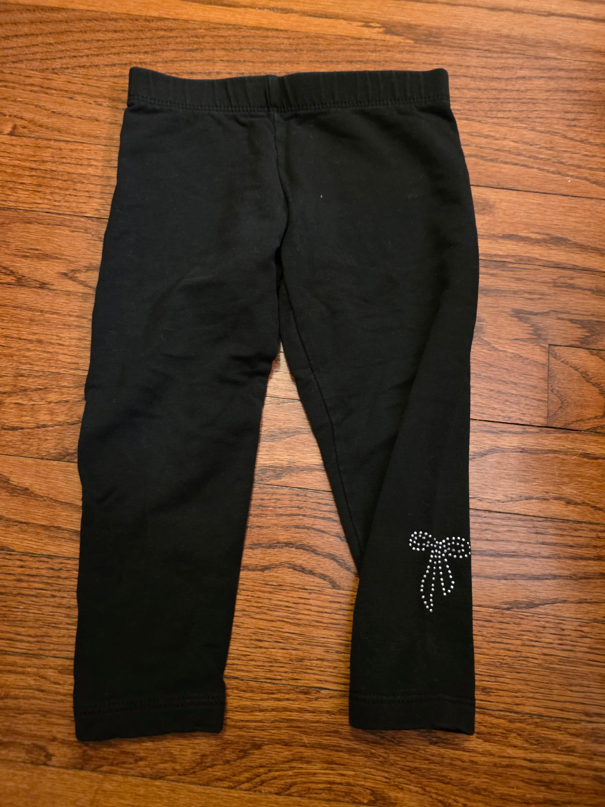 Black leggings with sequin bows, - size Toddler - 3T