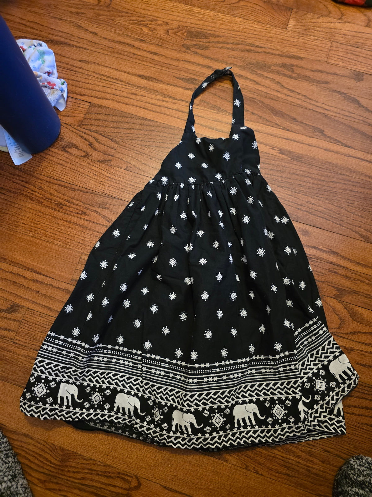 Old navy black prince, with elephants - size Toddler - 3T