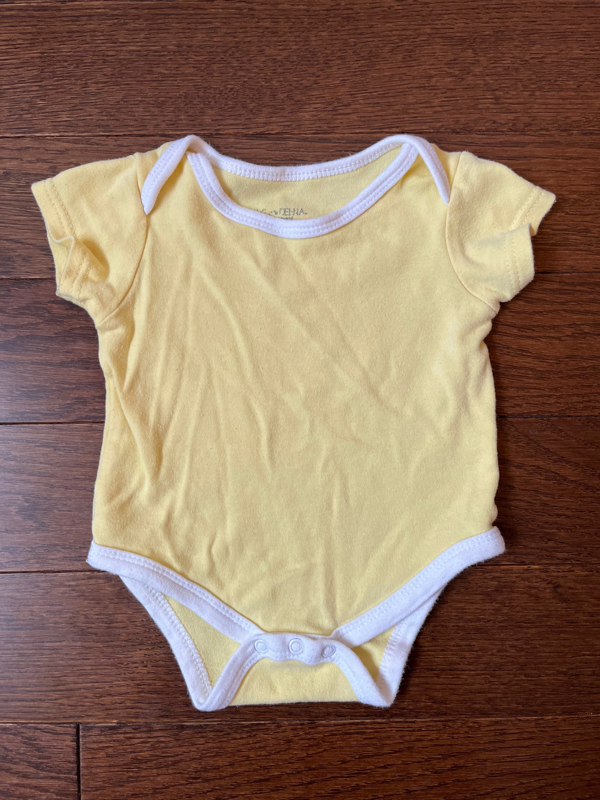 VGCU Yellow Onesie 3-6M Kyle & Deena - size Month - 3-6 / 6M
