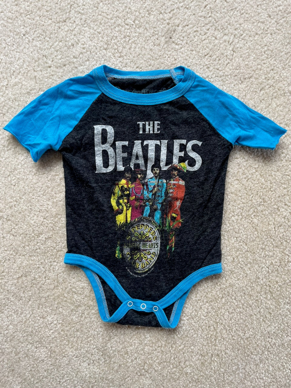GUC Beatles Onesie 3-6M - size Month - 3-6 / 6M