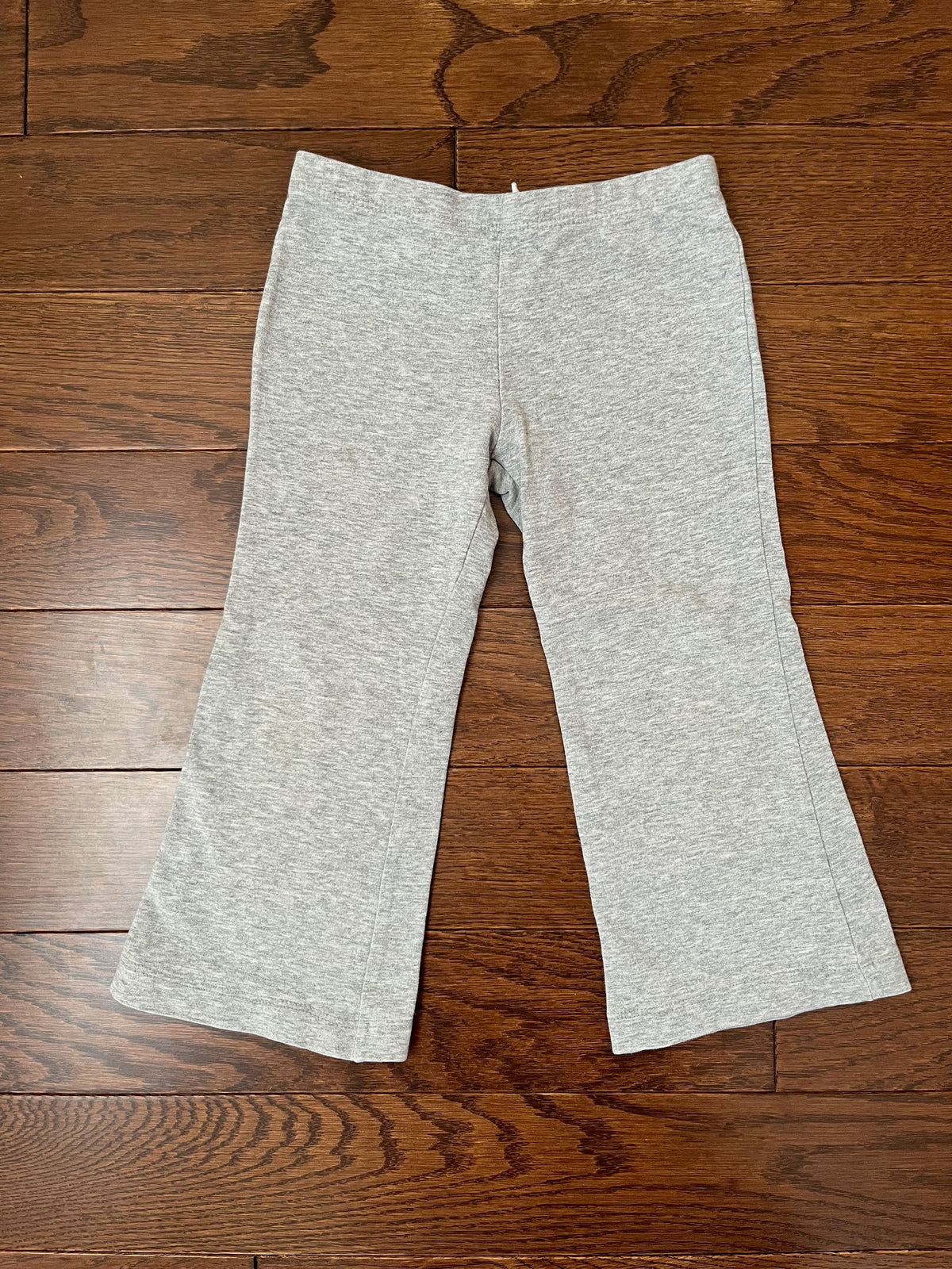 GUC Circo Grey Pants 24M - size Month - 18-24 / 24M