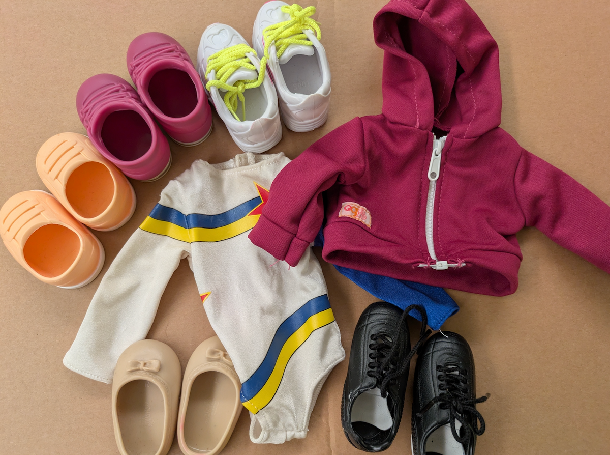 Leotard, shoes, hoodie Our generation 18