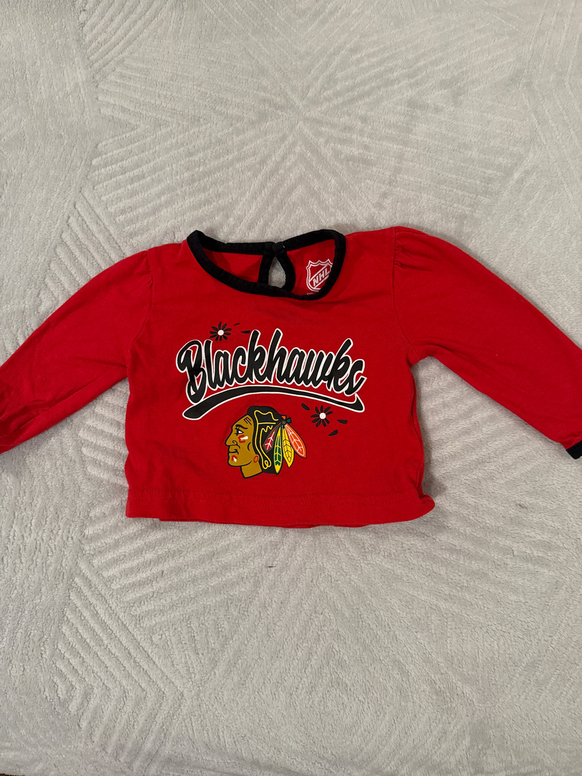 Blackhawks shirt NHL brand