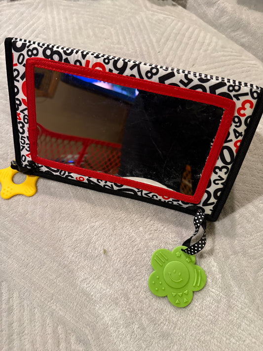 Tummy Time Contrast With mirror