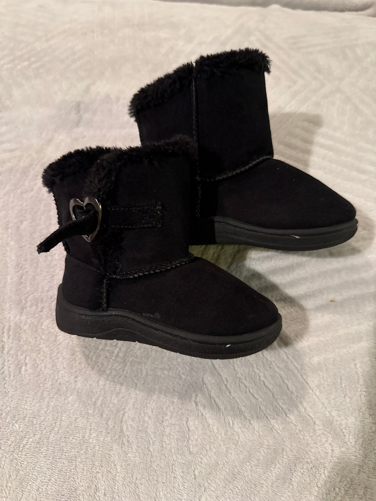 Black Boots Toddler Girl - size Shoes - Toddler 4