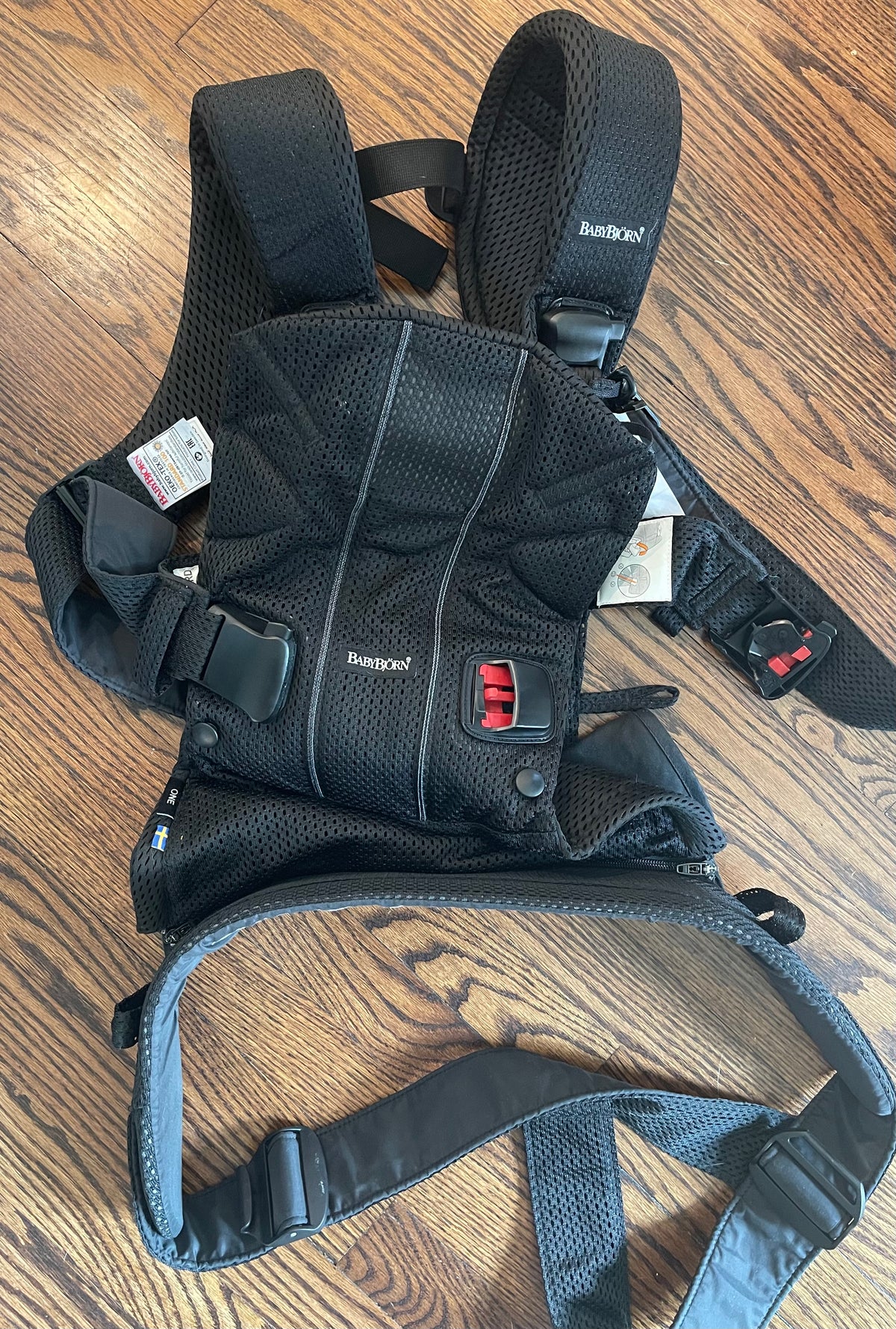 Like New Baby Bjorn 8lb - 33lb limit