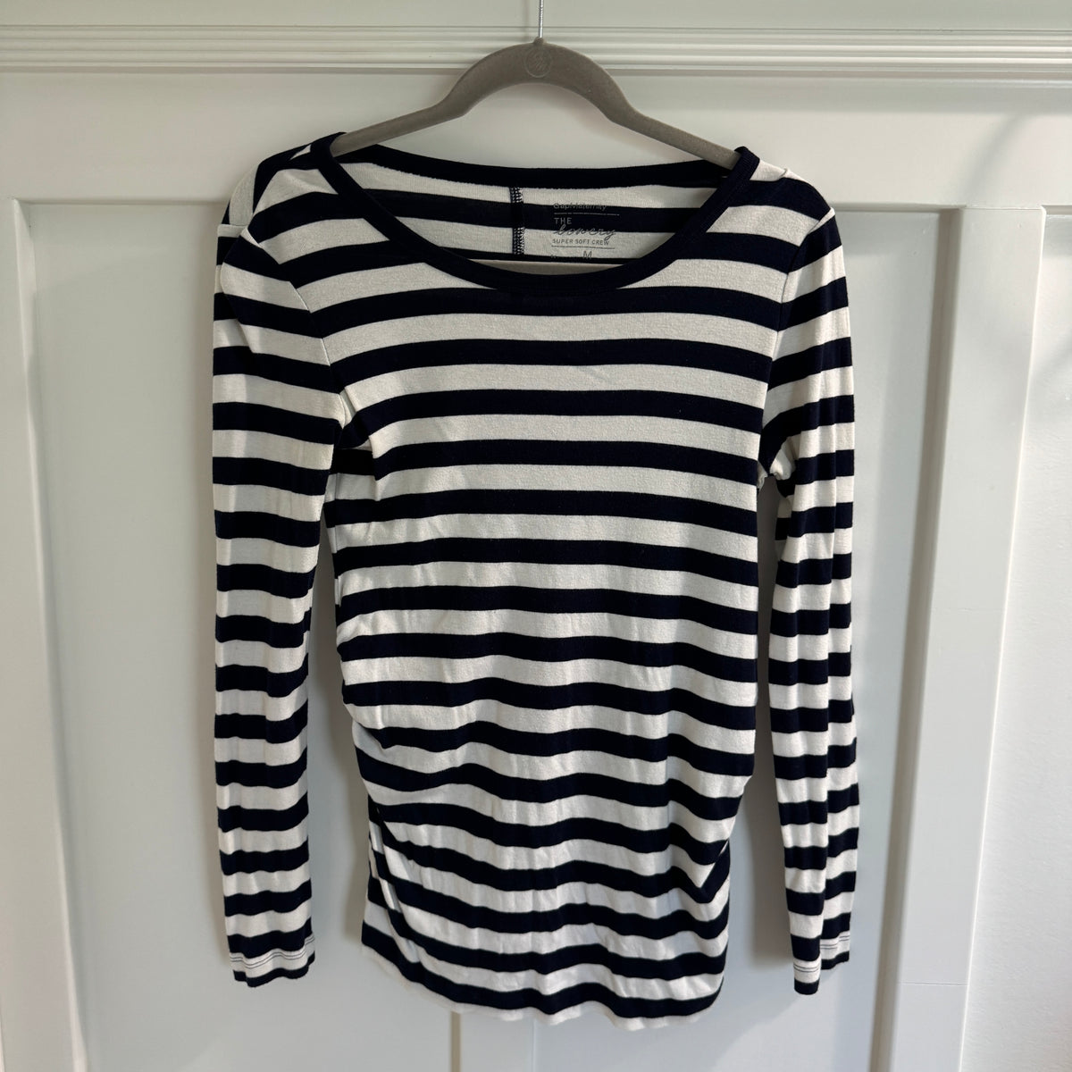 Gap Maternity Navy LS Striped Tee - GUC - size Women - M (8/10)