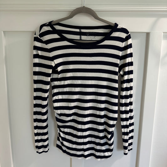 Gap Maternity Navy LS Striped Tee - GUC - size Women - M (8/10)