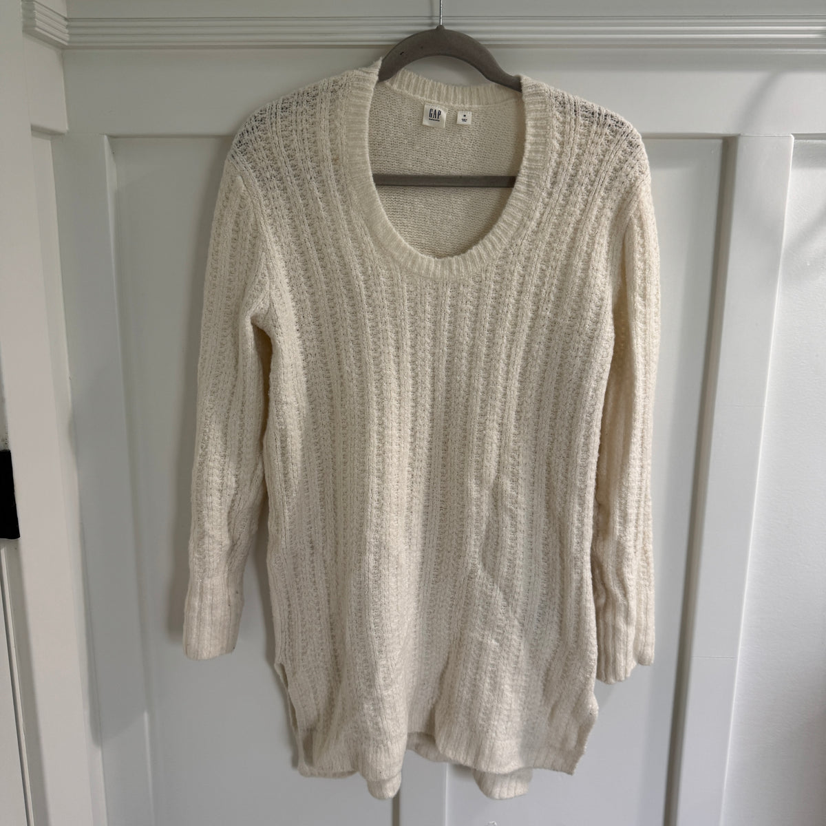 Gap Maternity Sweater - Cream - VGUC - size Women - M (8/10)