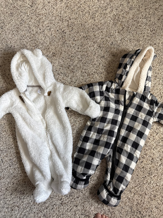 3 month body suits coats EUC - size Month - 0-3 / 3M
