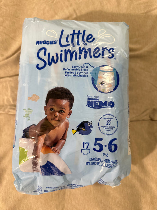 Huggies Swim diapers 17 count Size 5-6