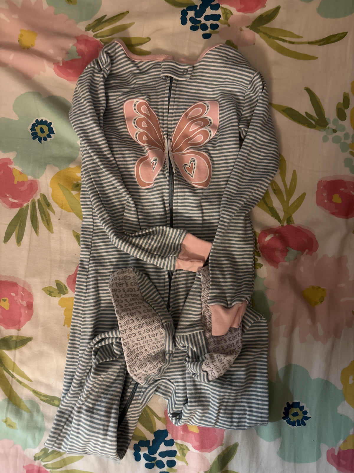 Carter's butterfly pj. EUC - size Toddler - 4T