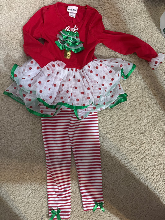 Christmas outfit. 2 piece - size Youth - 5 (XS)