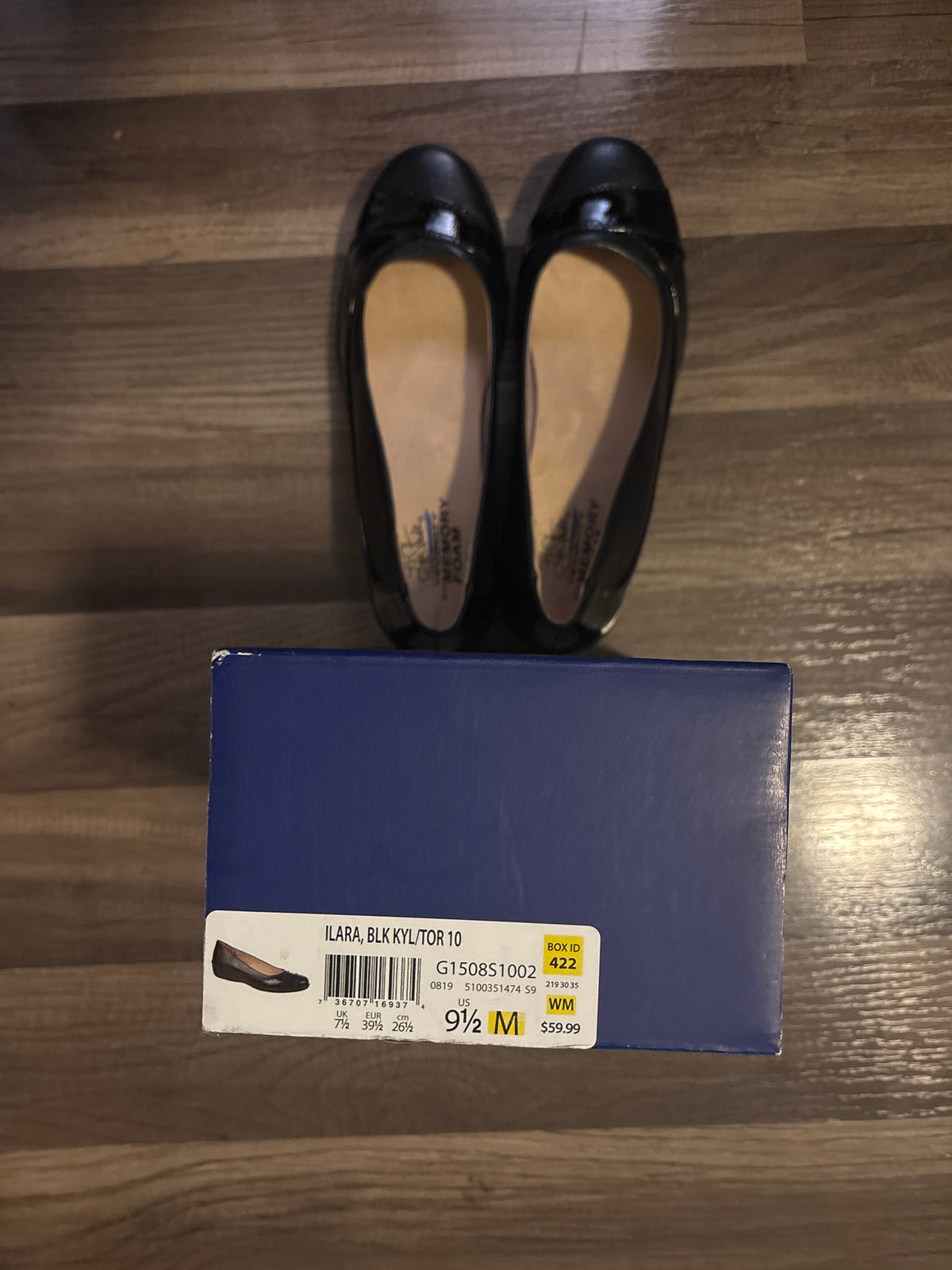 Black flats Worn once EUC - size Shoes - Adult 9 1/2